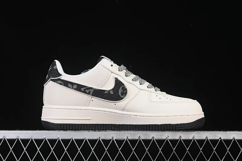 All categories Nk Air Force 1 Air Force series Nk Air Force 1 Low Air Force low-top Nike Air Force 1'07 Low LV joint black denim print Air Force 1 low-top casual sneakers SM6668-108